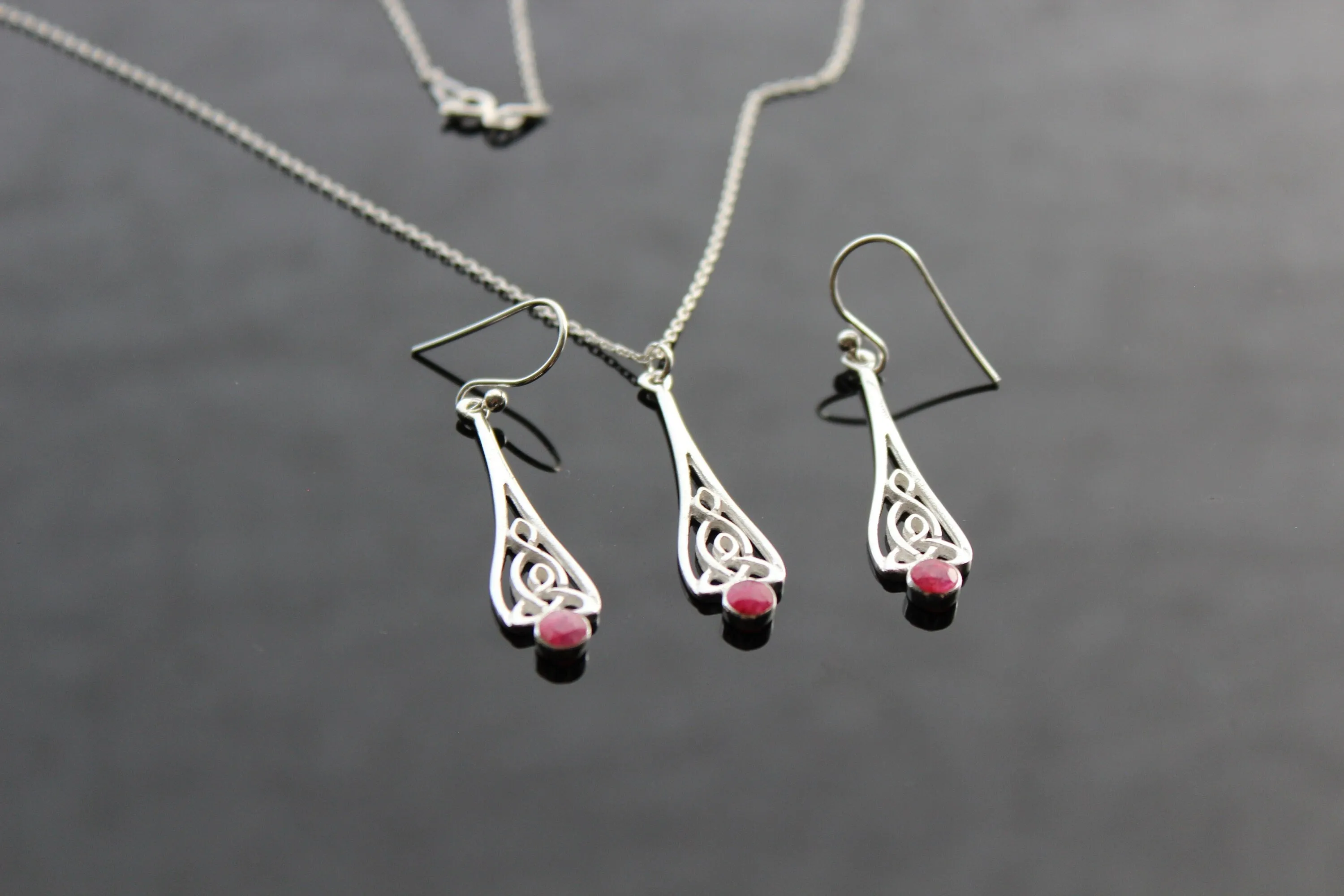 925 sterling silver Armenian ornament jewelry with natural garnet