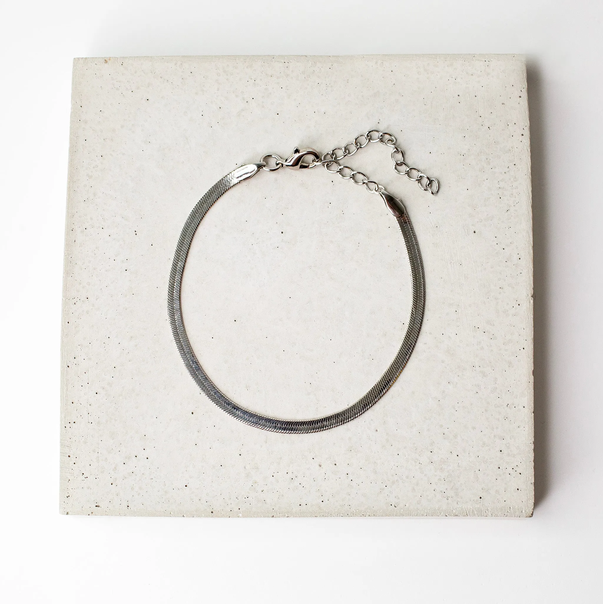 Gigi Herringbone Chain Bracelet
