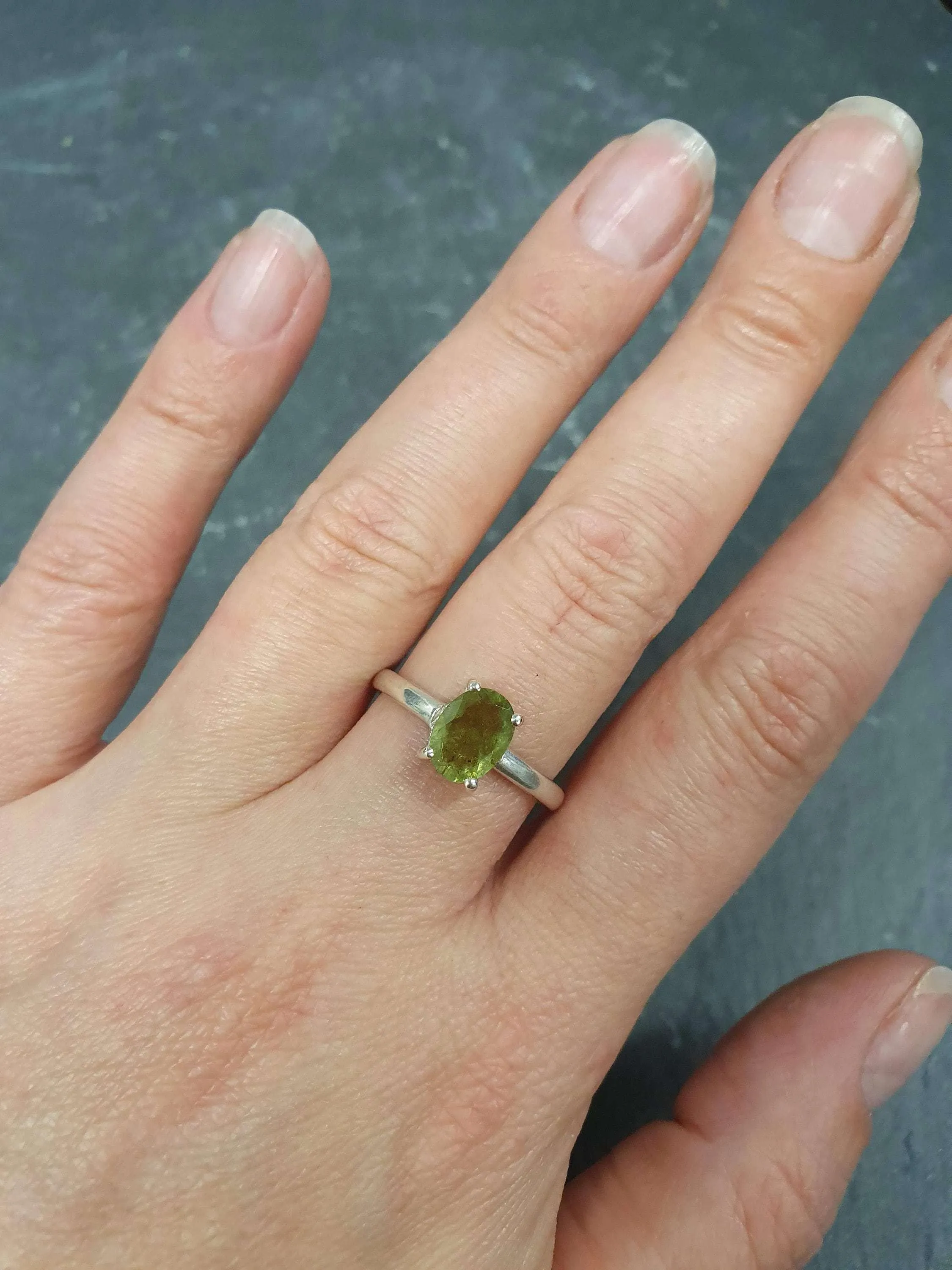 Green Tourmaline Ring - Green Promise Ring - Vintage Oval Ring