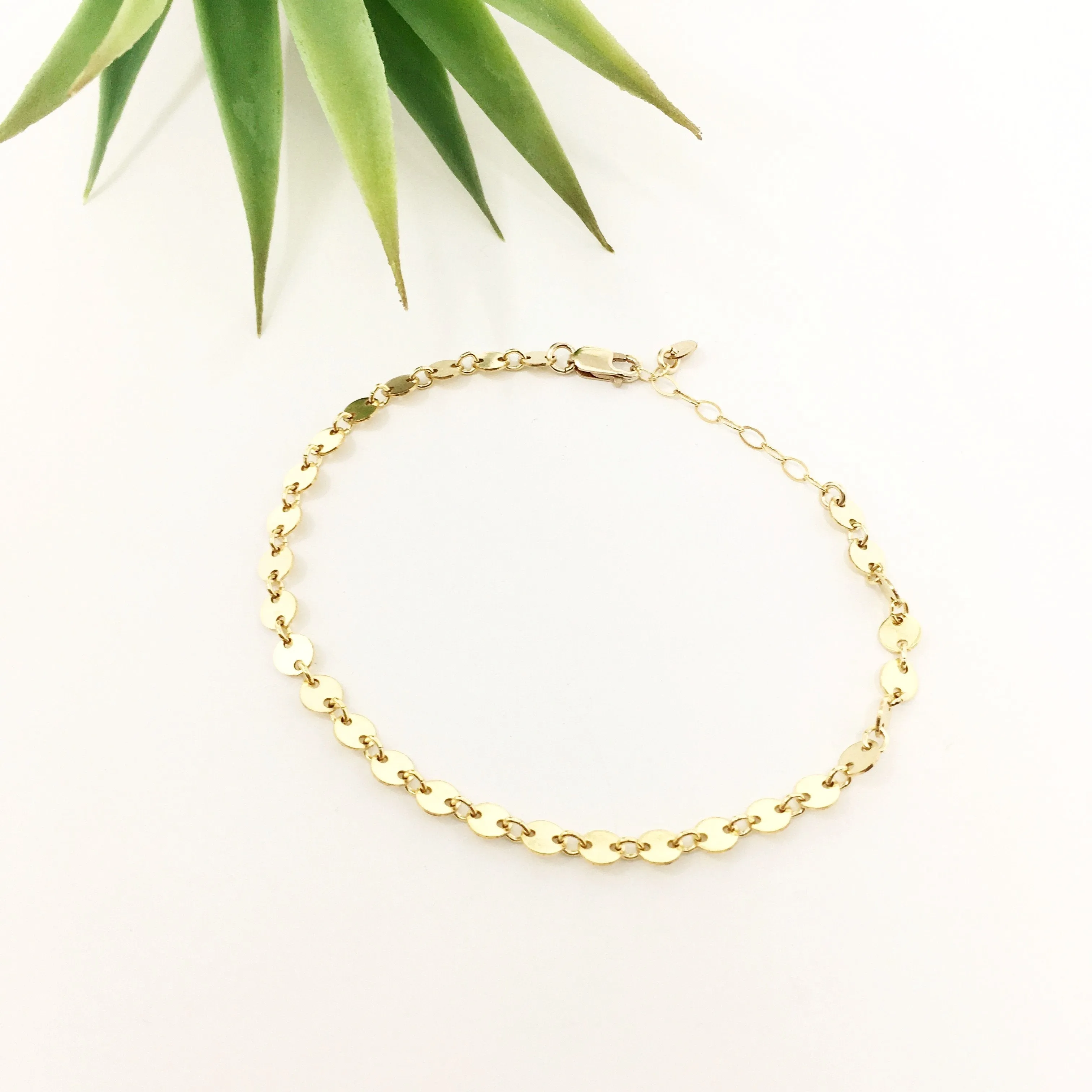 Luna Disc Chain Bracelet