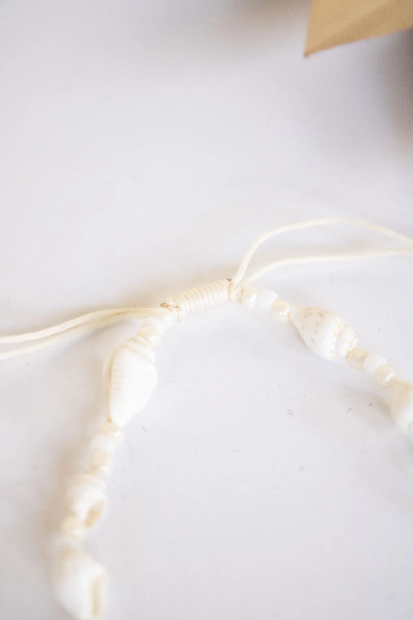 Mahalo Shell Choker