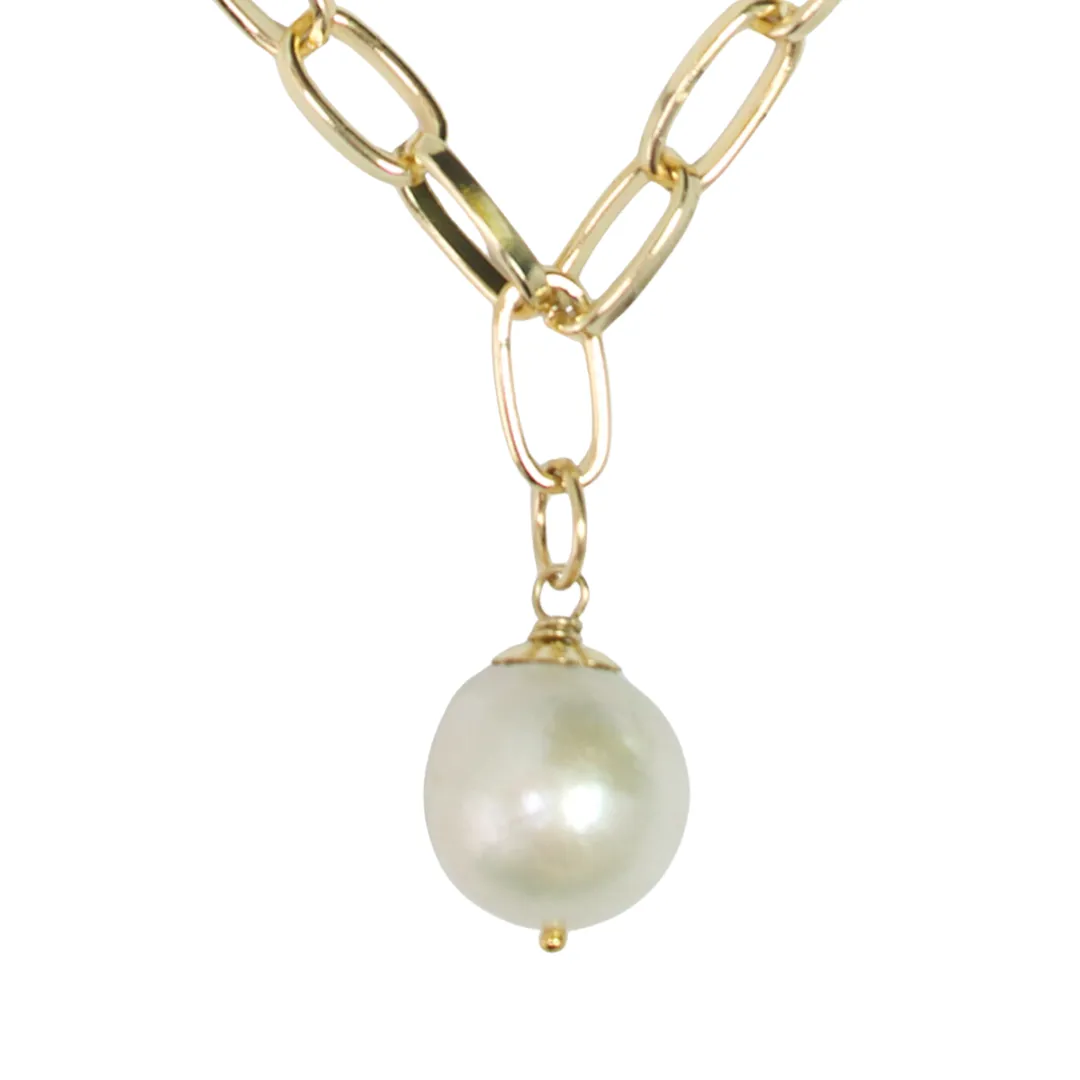 Maura Pearl Necklace by Alison Fern