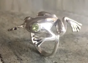 Silver Frog Ring - Frog Peridot Ring - Statement Frog Ring