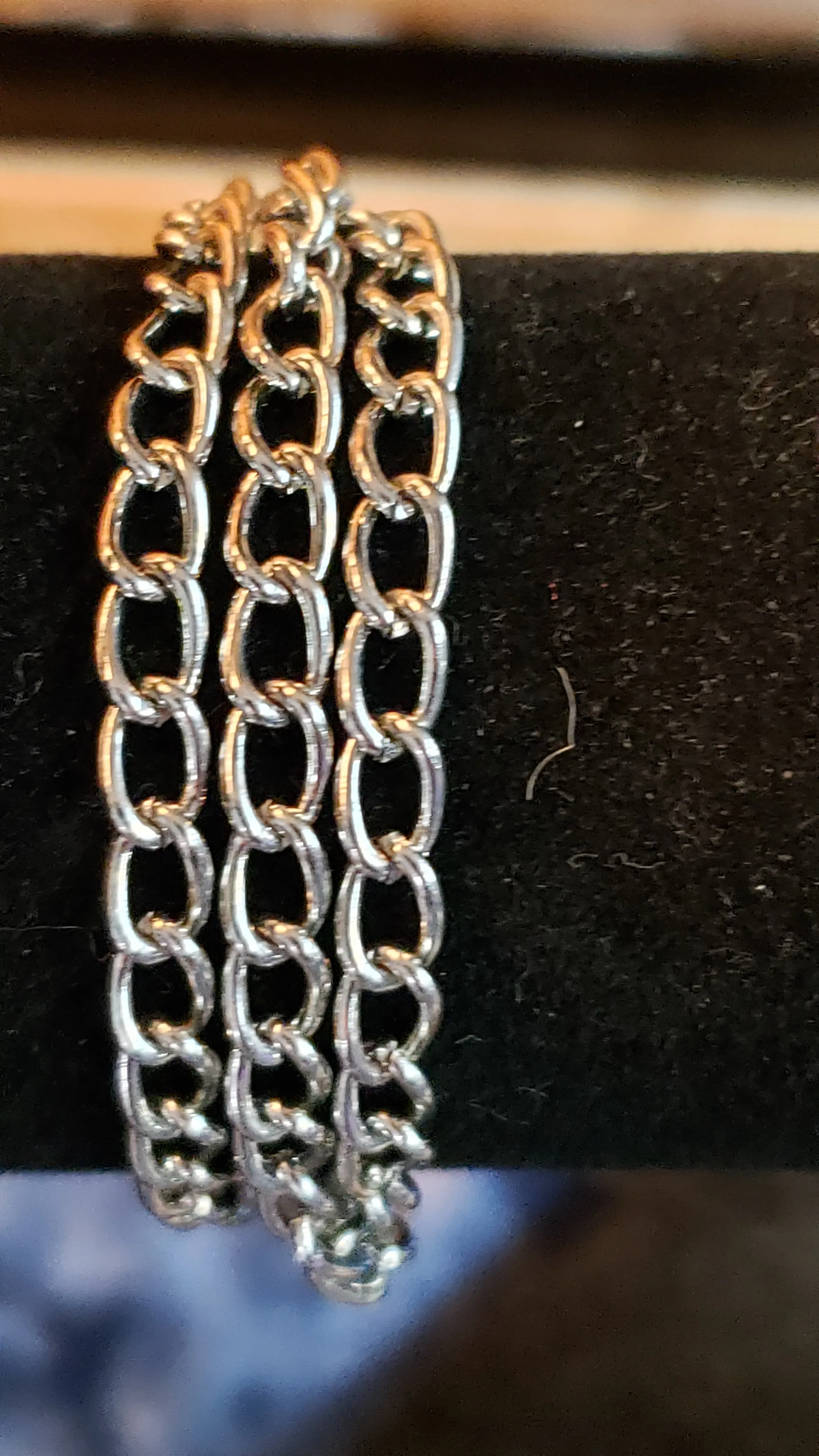 Silver Tone, Tarnish Resistant Chain Bracelet. Triple Strand, 8" with Toggle Clasp