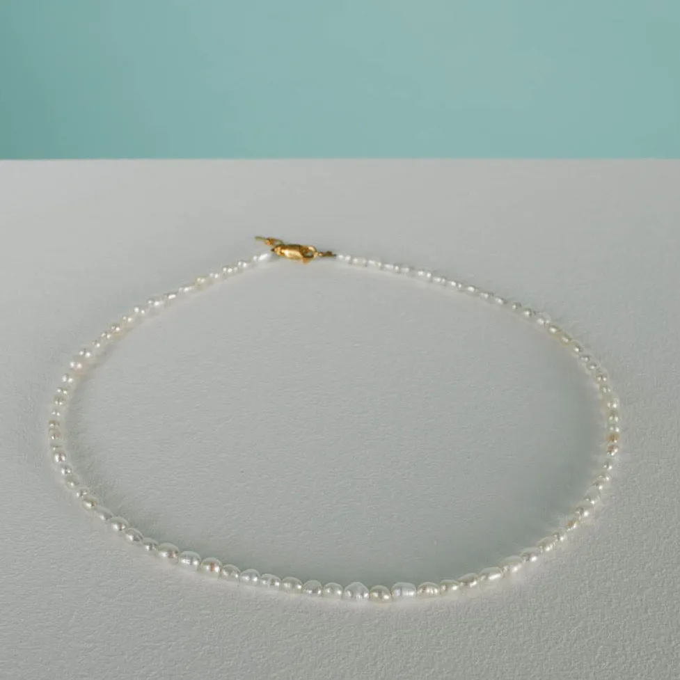 Small Pearls Necklace